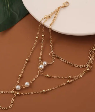 MST Alley 90’s Pearl hand necklace - Mystyletoday