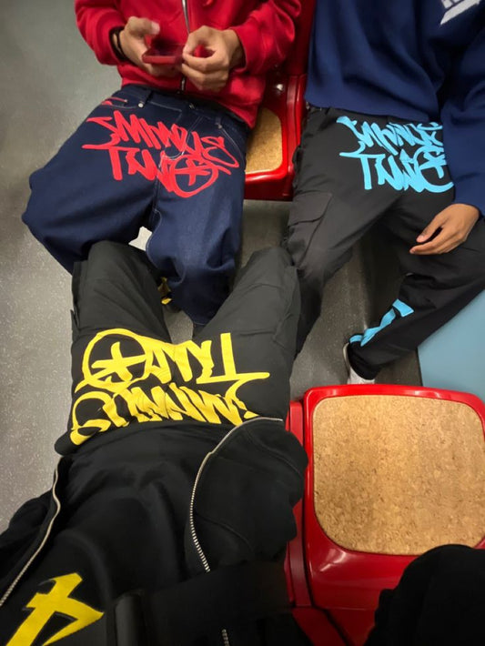 Minus two cargo pants red black - Mystyletoday